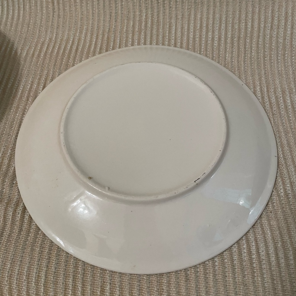 Decorative Butterfly Plates - Picture 6 of 6